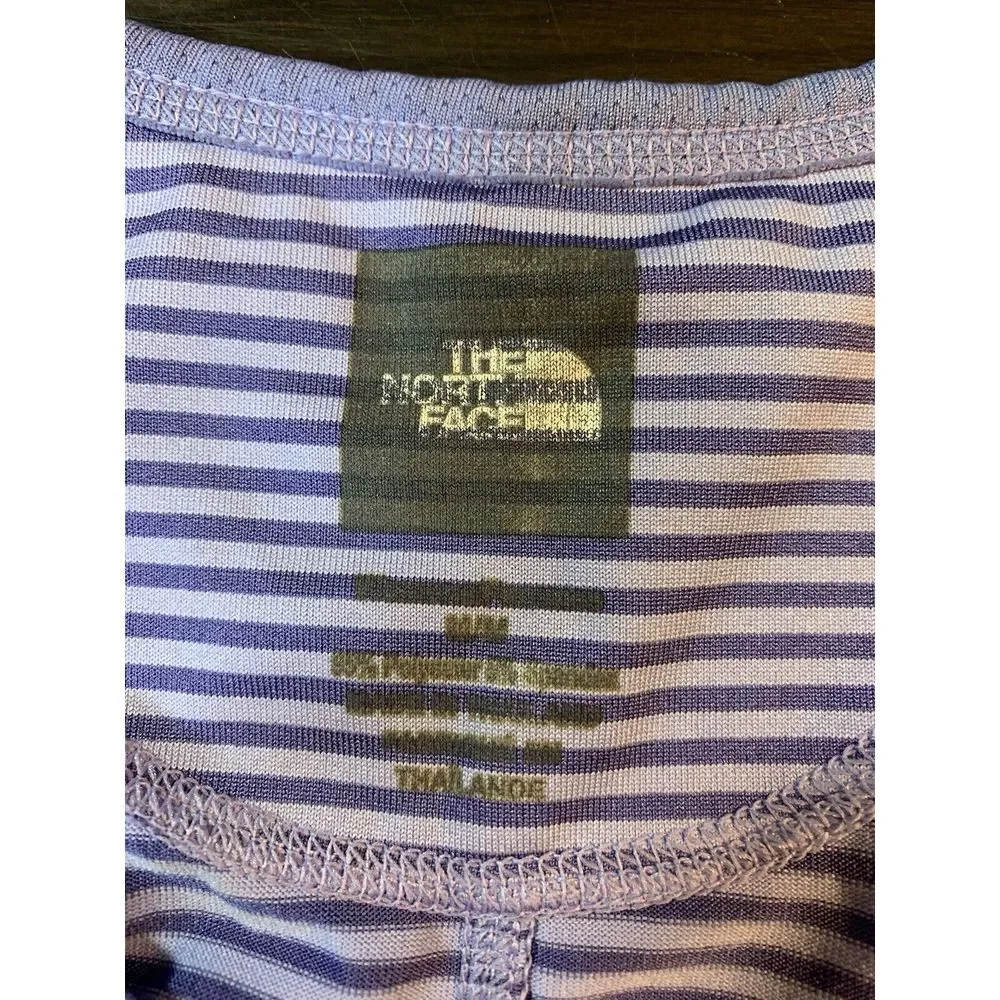 The‎ North Face T Shirt Womens Medium Purple Stripes Outdoorsy Hiking READ - Picture 4 of 14